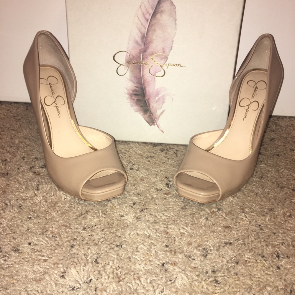 Jessica Simpson heels